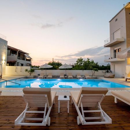 Ennea Suites-Light Suite Flambouras Bagian luar foto